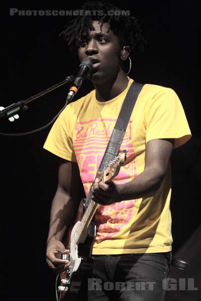 BLOC PARTY - 2007-06-28 - ROUEN - Zenith - Rowland Kelechukwu Okereke